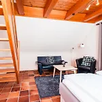 بيت ضيافة Gaestehaus Obsthof 3*