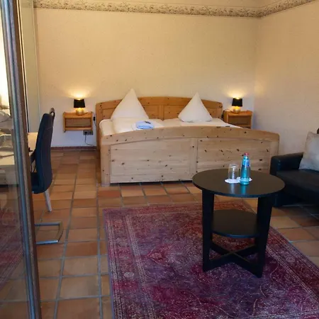 Guest house Gaestehaus Obsthof